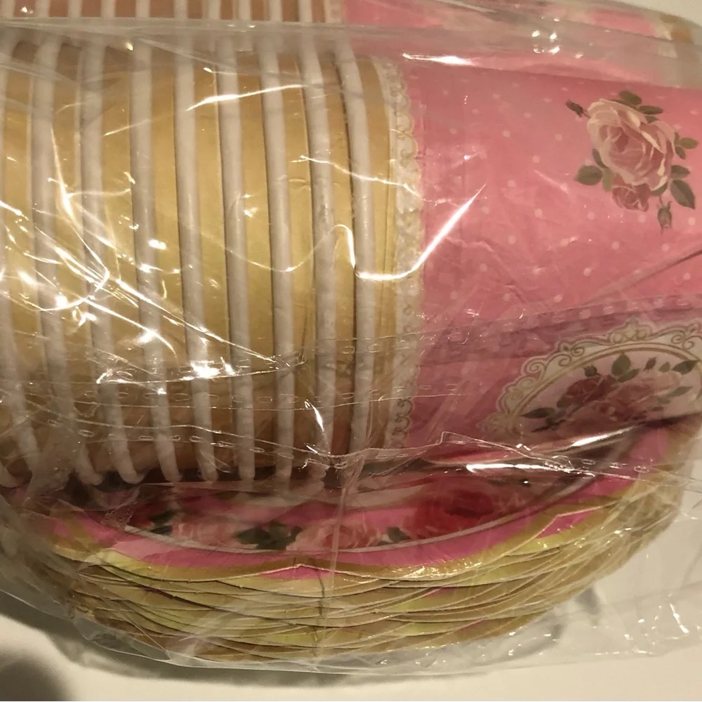 Elegant 60 PCS Pink Floral Party paper Plates and cups with handle.